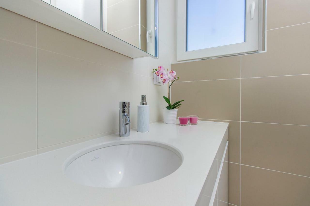 פרימוסטן Royal Apartments מראה חיצוני תמונה